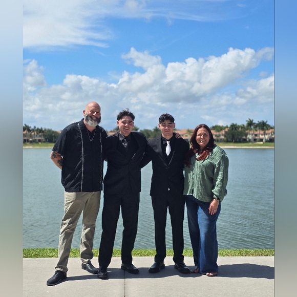 Meet your Posher, Tara - Picture 4 of 9